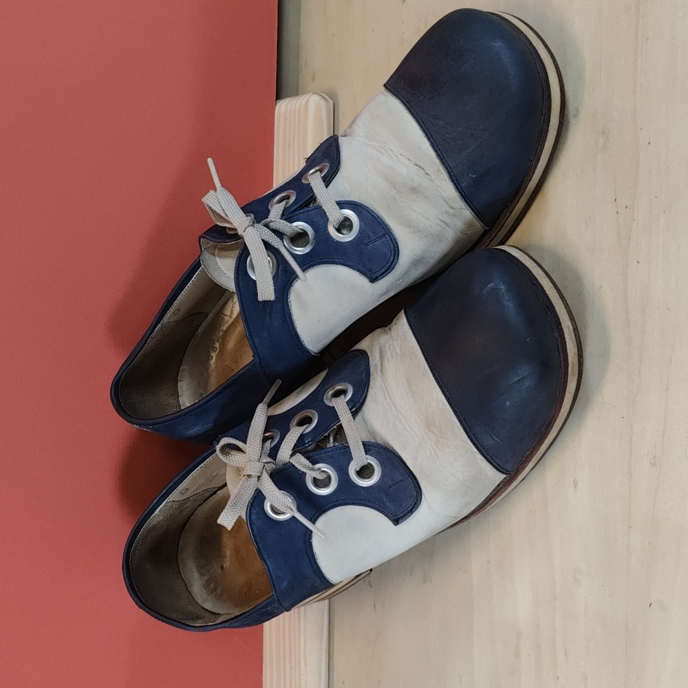 Vintage 1970s disco platform leather shoes